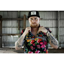 Load image into Gallery viewer, LIGHT WEIGHT BUTTON UP SHORT SLEEVE