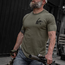 Load image into Gallery viewer, Become A Threat To The Darkness Men's T-Shirt
