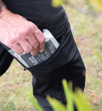 Load image into Gallery viewer, Trail Pants - Black