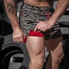 Load image into Gallery viewer, Men's Hooch Mesh Shorts | 5"