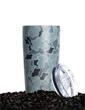 Load image into Gallery viewer, Duck Hunter Camo 20 oz Tumbler