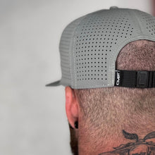 Load image into Gallery viewer, Hybrid CMBT Pro Performance Snapback Hat