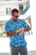 Load image into Gallery viewer, Performance Polo - Gangsters Paradise