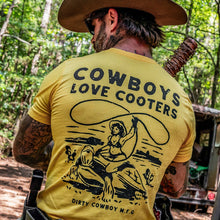 Load image into Gallery viewer, Cowboys Love Cooters Men's T-Shirt