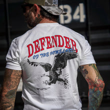 Load image into Gallery viewer, Defender Of the Homeland Eagle Men's T-Shirt