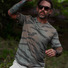 Load image into Gallery viewer, Men's Outdoor UPF40 Performance T-Shirt
