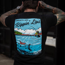 Load image into Gallery viewer, Spread'n Hips, Rippin' Lips Fishing Club Men's T-Shirt