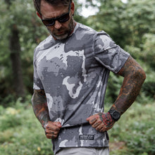Load image into Gallery viewer, Men's Outdoor UPF40 Performance T-Shirt