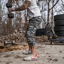 Load image into Gallery viewer, Men's Adjustable Performance Joggers 2.0