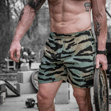 Load image into Gallery viewer, Men's V3 Performance Training Shorts | 5.5"